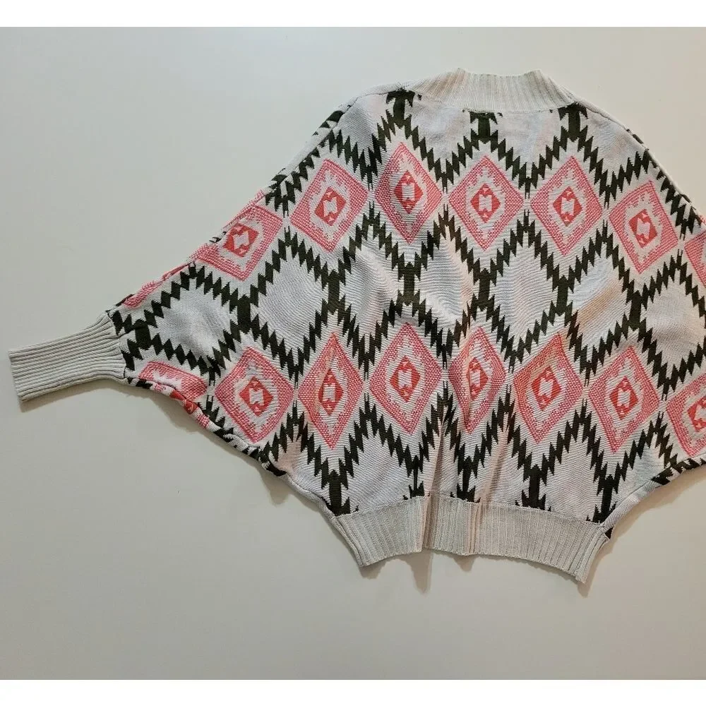 Vintage Flaunt Accessories Aztec Shrug Sweater